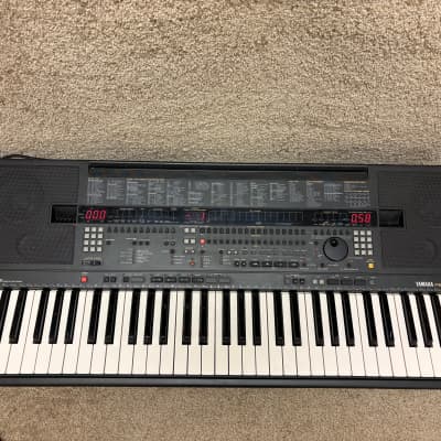 Yamaha PSR-SQ16 Keyboard