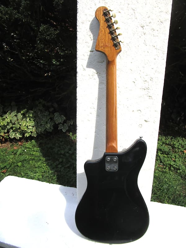 Splendor Guitar, 1960's, Japan, 3 Pu's, Cherryburst Finish