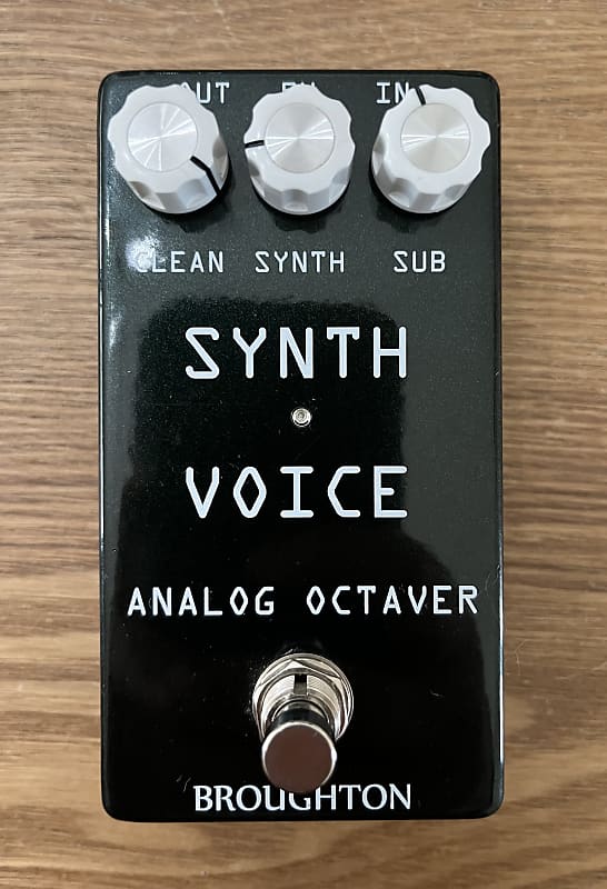 Broughton Synth Voice Analog Octaver Bass Pedal Reverb