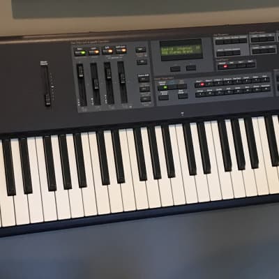 Kurzweil PC2 X Performance Controller early 2000s - Black