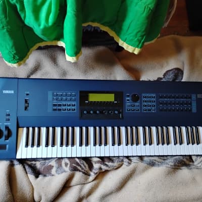 YAMAHA EX5 76 Synthesizer/Sampler/Sequencer (KEYBED/ USB/FLASH UPGRADE)