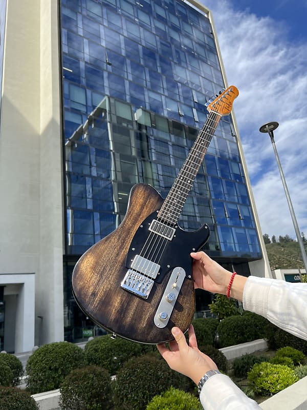 valis guitars magna 2023 - brown burst | Reverb