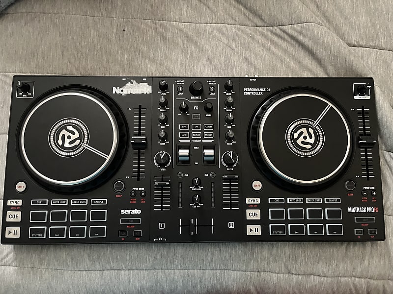 Numark Mixtrack Pro 2