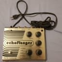 Electro-Harmonix Echoflanger - Vintage 70's Chorus/Flanger/Vibrato/Slap Back Delay Pedal - US Plug