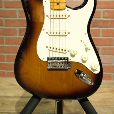 Fender Eric Johnson Signature '54 "Virginia" Stratocaster - *store floor demo image 5
