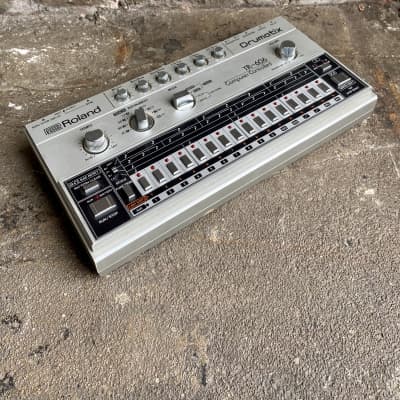 Roland TR-606 Drumatix Analog Drum Machine