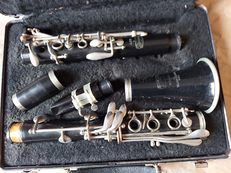 Selmer Bundy 577 Soprano Clarinet, USA, With Case, Good, taped-joints image 1