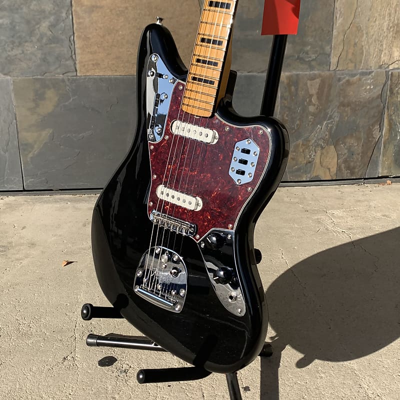 Fender Vintera II 70s Jaguar MN BLK