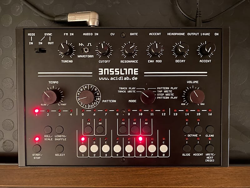 Acidlab Bassline3 Black Reverb