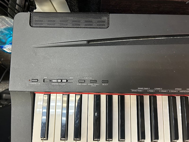 Yamaha P70 Stage Piano (Edison, NJ)