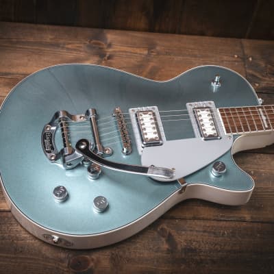 Gretsch G5230T-140 Electromatic 140th Double Platinum Jet with Bigsby, Laurel Fingerboard - Two Tone Stone Platinum / Pearl Platinum image 8