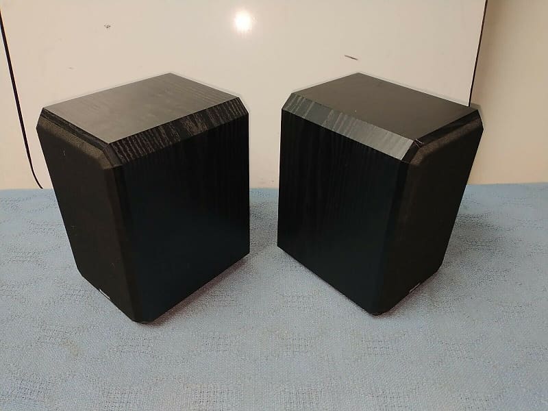 Boston HD5 スピーカー 8cm ブラック Boston HD5 スピーカー 8cm ブラック Boston HD5 スピーカー 8cm