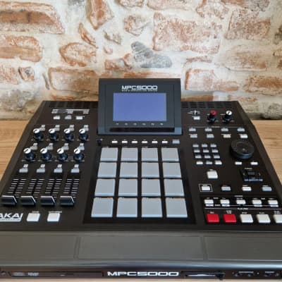Akai MPC5000 Music Production Center 2008 - 2013 - Black