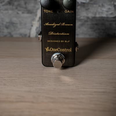 One Control Anodized Brown Distortion OC-ABD (cod.125UP) | Reverb