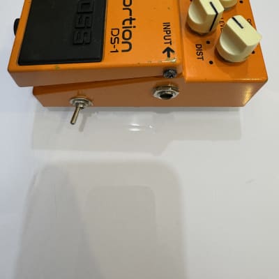 Boss DS-1 Distortion with JHS 