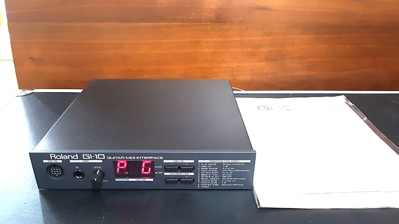 Roland GI-10 Guitar MIDI Interface Effecter | Reverb Canada