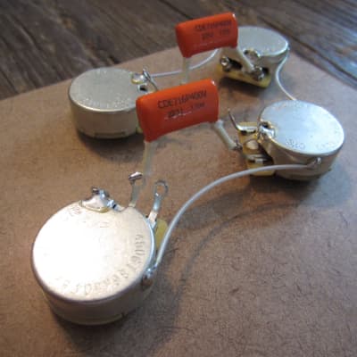 50s Les Paul Wiring Harness w/ Toggle Switch | CTS 550K Short Shaft Pots & Orange Drop .022µF Caps image 3
