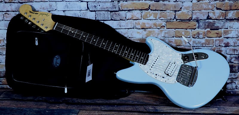 Fender Kurt Cobain Signature Jag-Stang w/Fender Deluxe Gig Bag 2022 Model  in Sonic Blue