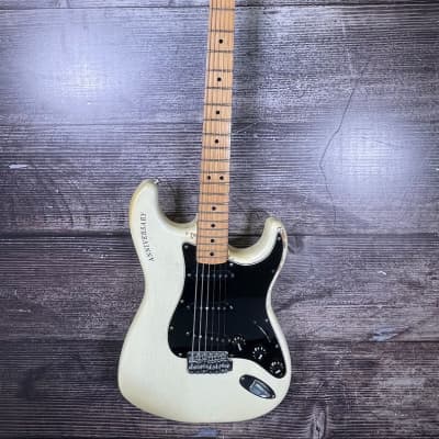 Fender 25th Anniversary Stratocaster - Fender Electric Guitar (Indianapolis, IN) for sale