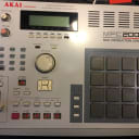 Akai MPC 2000 MIDI Production Center