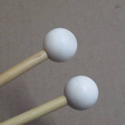 one pair new old stock near A+ Mike Balter MB93B (93B) Extra Hard Keyboard Mallets, 1 plastic (phenolic) round white HEADS and natural birch HANDLES - mid to late 1990s (+ packaging) Unwound Series image 19