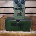 Electro-Harmonix Green Russian Big Muff Distortion/Sustainer Reissue- In Soviet Russia Fuzz play YOU