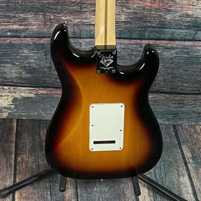 Used Fender 2006 Left Handed USA 60th Anniversary Stratocaster with Case - Sunburst imagen 5