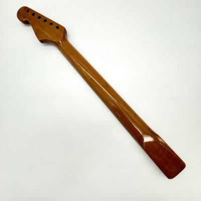 HooDoo Stratocaster Rosewood/Roasted Maple Neck New HSN4189 image 2