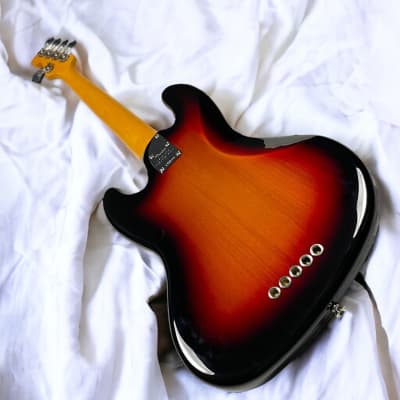 Fender AM Pro II Jazz (5), 3-Tone Sunburst / Rosewood  *IN STOCK* image 9