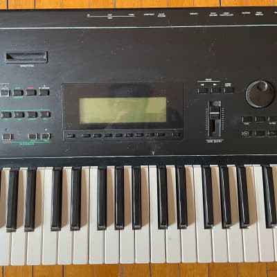 Yamaha SY77 Synthesizer image 9