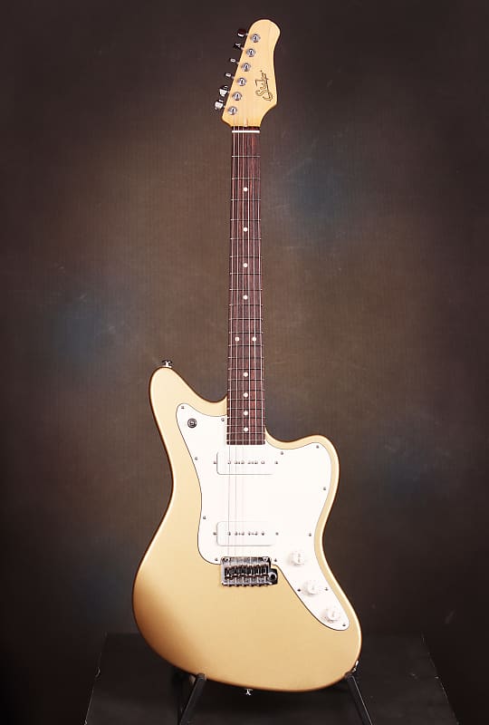 Suhr Classic JM - 3 Tone Burst - Eddie's Guitars