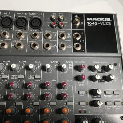 Mackie 1642-VLZ3 16-Channel Mic / Line Mixer