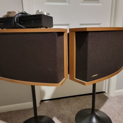 Bose 901 Series VI Direct/Reflecting Speaker System w/ Stands & EQ