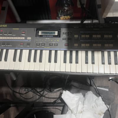 Casio CZ-101 49-Key Synthesizer 1985 - 1988 - Black