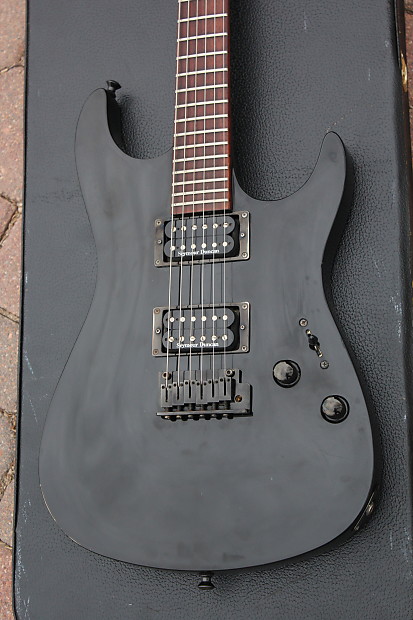 Fender Showmaster Blackout HH Stratocaster Made in Korea