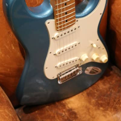 Fender American Standard Stratocaster 1997 Lake Placid Blue image 3