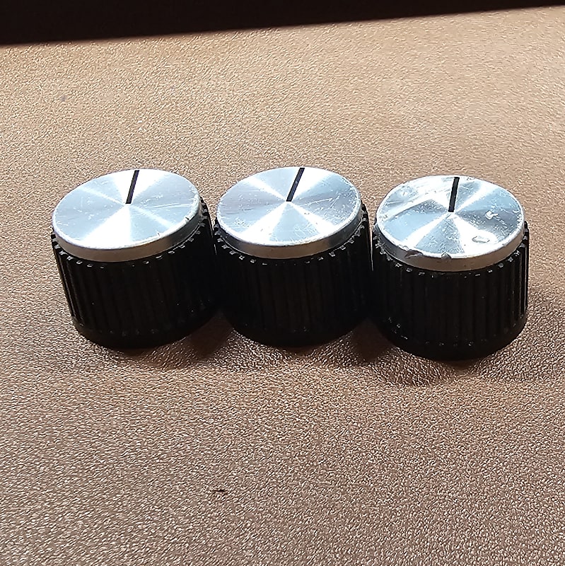 Gibson Amp Knobs Late '60s Black and Silver 2 in great Reverb