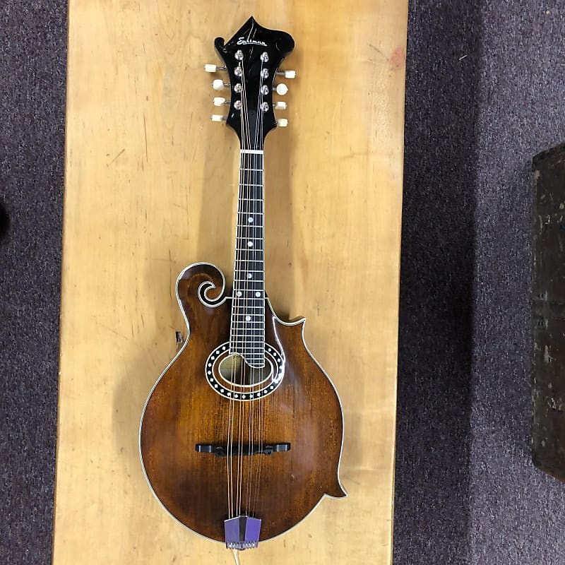Eastman MD514 Fstyle Mandolin w/oval sound hole Reverb