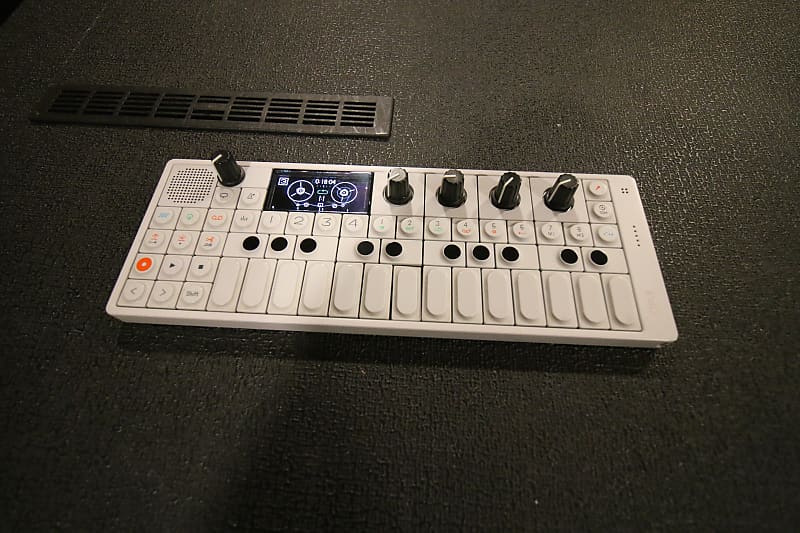 美品　Teenage Engineering OP-1 Teenage Engineering OP-XY - Perfect Circuit