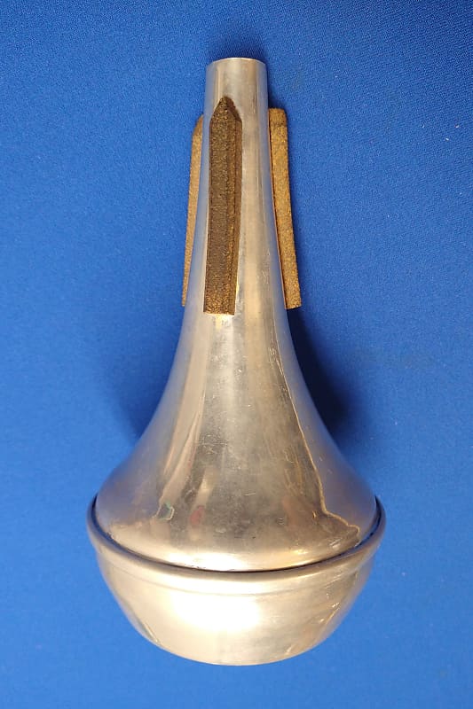 TrumCor Trumpet Straight Mute Reverb