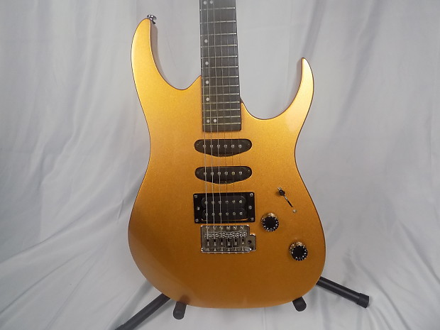 Washburn WR 150 Strat Gold finish Free Ship