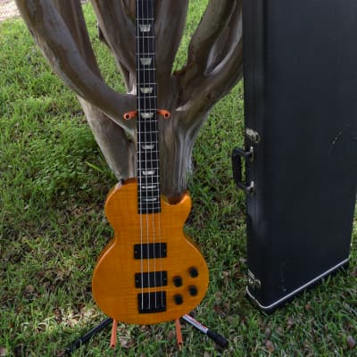 Gibson Les Paul Deluxe Plus Bass ,  LPB-2 ,  Hard case , Figured maple top, Great specimen image 16