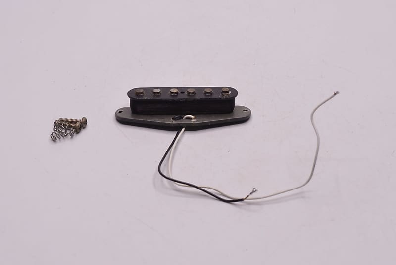 1978-1979 Vinage Fender Stratocaster Pickup Gray Bottom Flat-Pole 100% Original 1970's with Springs and Screws 5.97K image 1