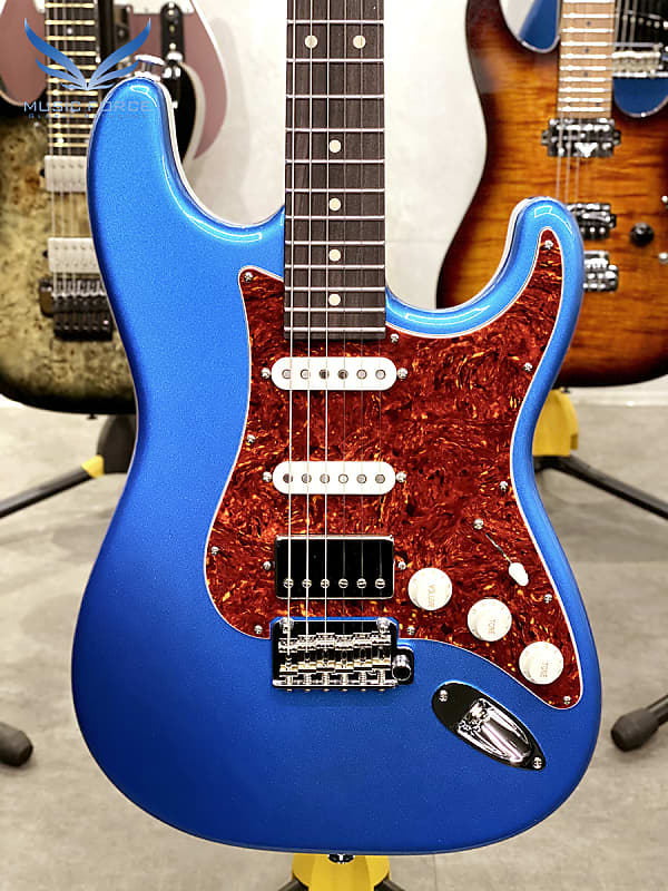 Suhr Classic S Dealer Select Limited Run - Lake Placid Blue w/Tortoise Shell Pickguard &SSCII System image 1