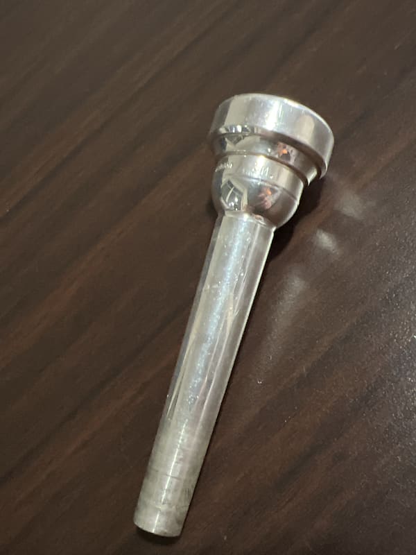 Curry 3M. Trumpet Mouthpiece Reverb