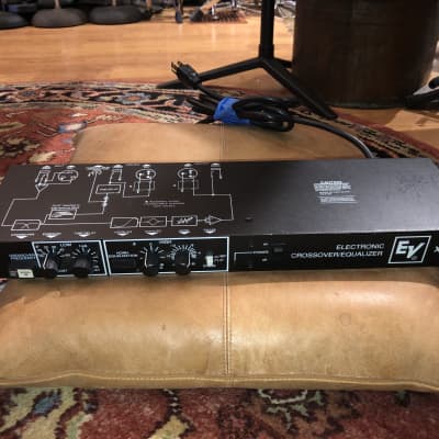 EV エレクトロボイス XEQ-2 クロスオーバー EQ ペア