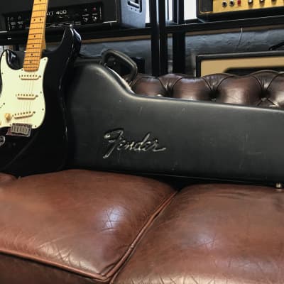 Fender USA Stratocaster MN Black Left-Handed 1991 image 14