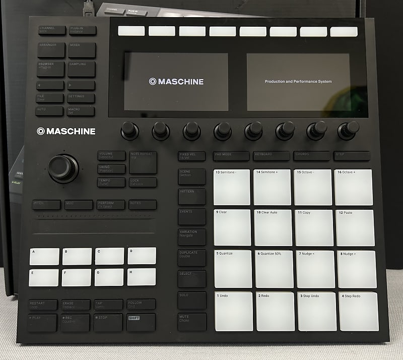Native Instruments Maschine MKIII Music Production System