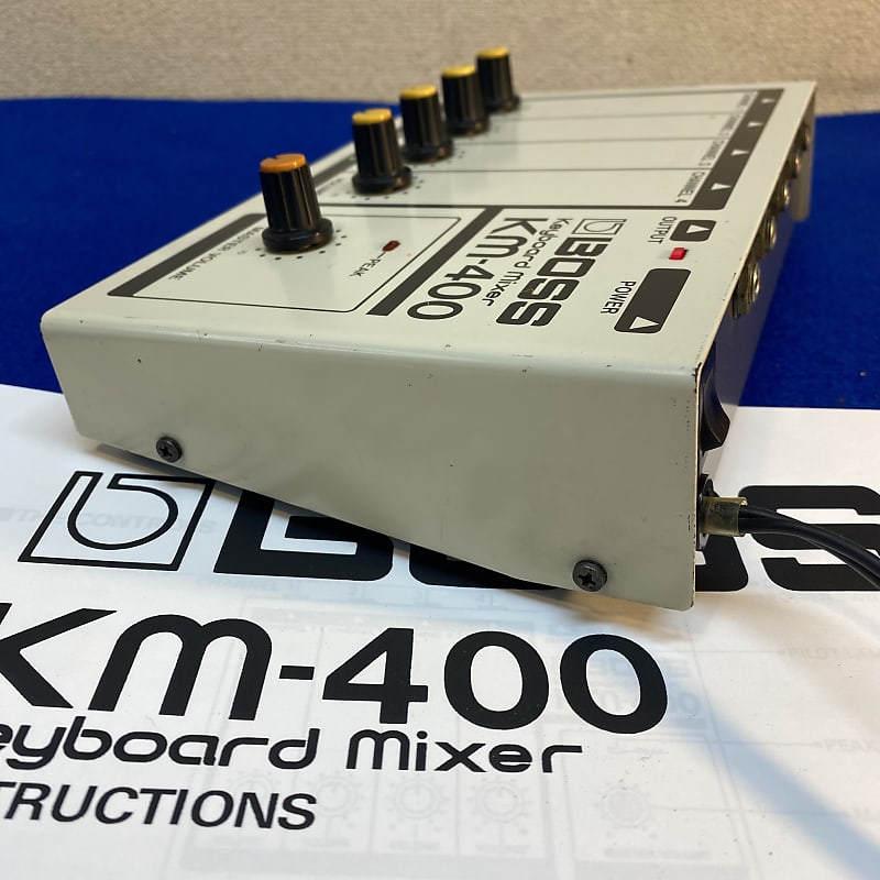 Boss KM-400 Keyboard Mixer ミキサー Boss KM-400 Keyboard Mixer ミキサー Boss Km-400 Keyboard