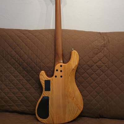 Cort GBMODERN4OPVN GB-Modern 4 Poplar Burl Top Roasted Maple Neck 4-String Bass Guitar w/Hard Case image 7